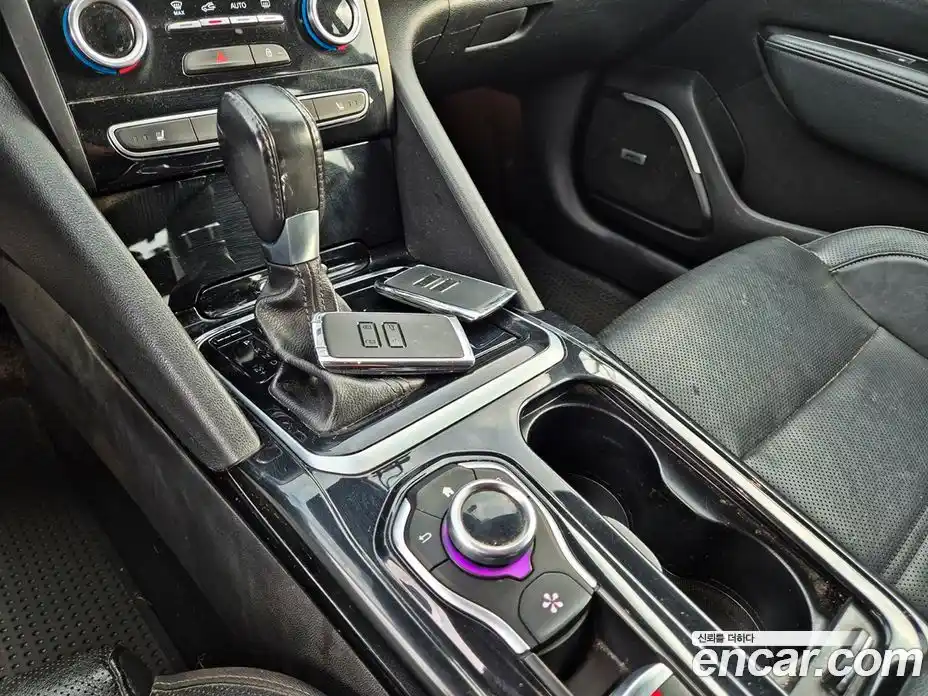 Renault SM6 2016 2.0 Автомат в Москве № 647364, фото 11