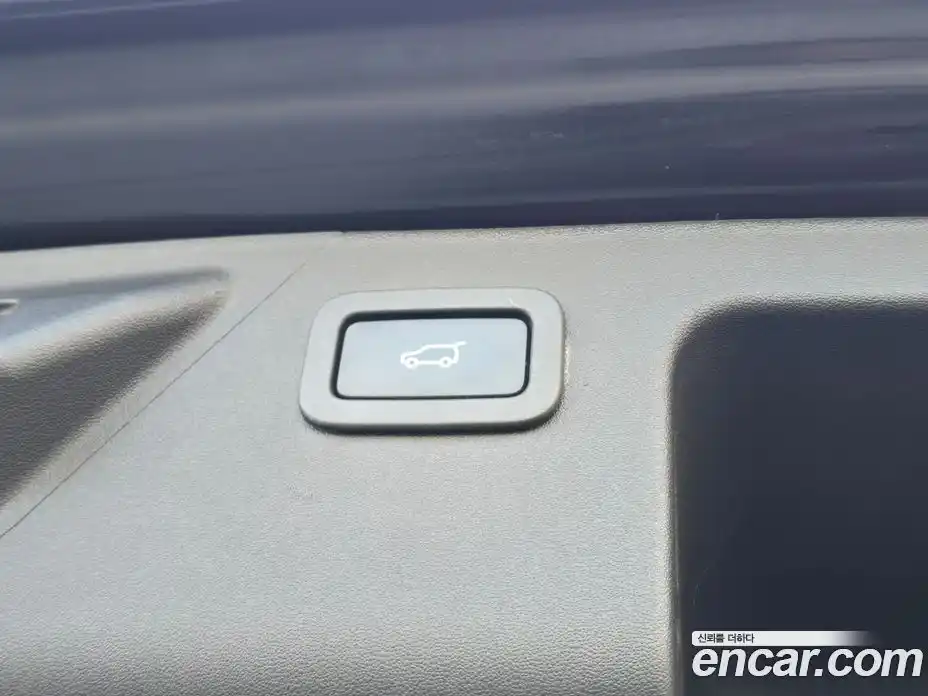 Land Rover Discovery Sport 2018 2.0 Автомат в Москве № 651959, фото 16