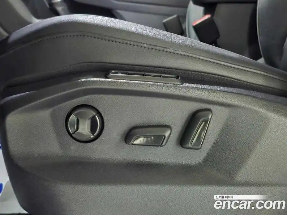 Volkswagen Tiguan 2021 2.0 Автомат в Москве № 652557, фото 11