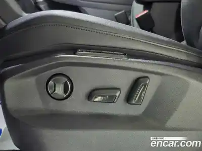 Volkswagen Tiguan 2021 2.0 Автомат в Москве № 652557, миниатюра 11