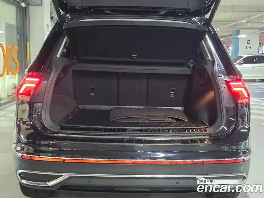 Volkswagen Tiguan 2021 2.0 Автомат в Москве № 652557, фото 6