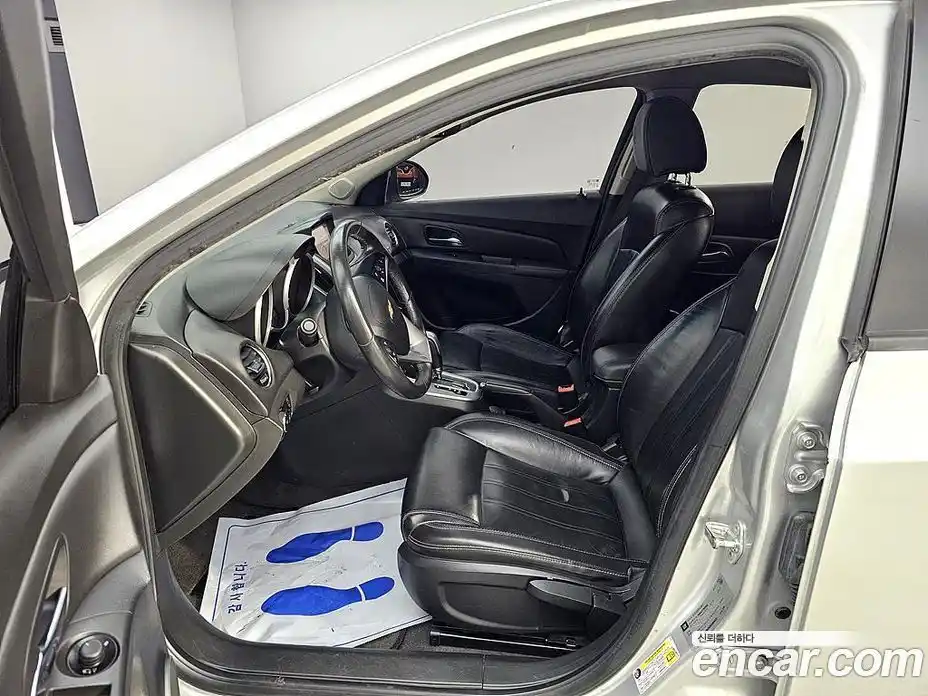 Chevrolet Cruze 2013 1.8 Автомат в Москве № 669688, фото 8