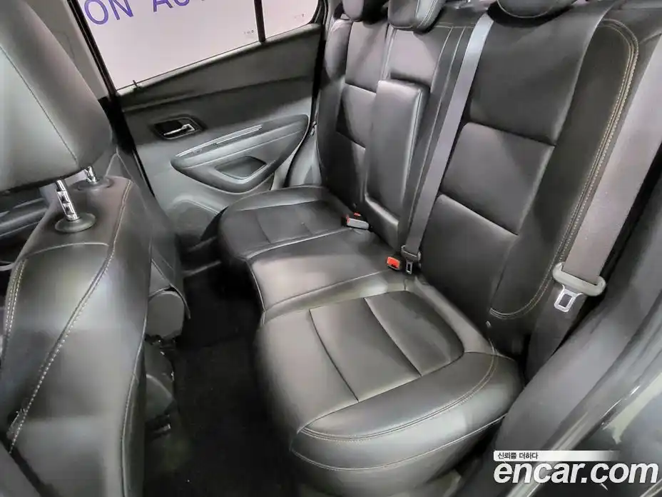 Chevrolet Trax 2017 1.6 Автомат в Москве № 670039, фото 14