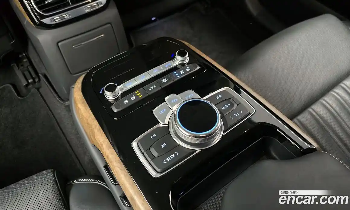 Genesis G90 2021 3.3 Автомат в Москве № 671607, фото 19