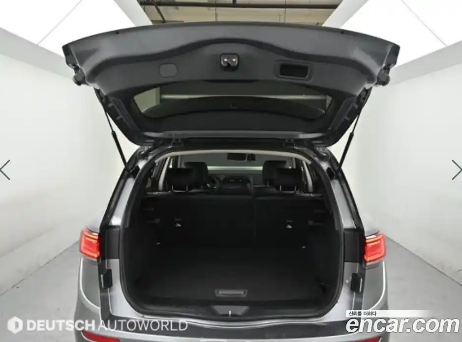 Renault QM6 2022 2.0 Автомат в Москве № 672377, фото 19