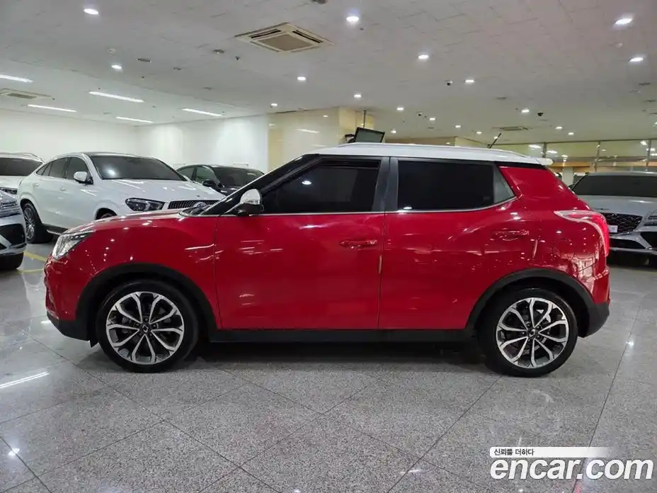 SsangYong TIBOLI 2018 1.6 Автомат в Москве № 672535, фото 3