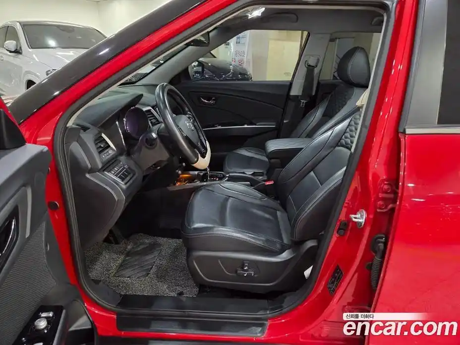 SsangYong TIBOLI 2018 1.6 Автомат в Москве № 672535, фото 6