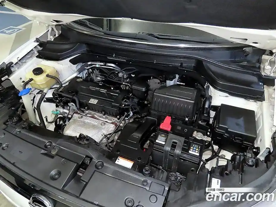 SsangYong TIBOLI 2015 1.6 Автомат в Москве № 672572, фото 19