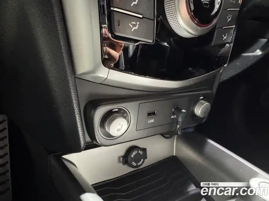 SsangYong TIBOLI 2016 1.6 в Москве № 672604, фото 14