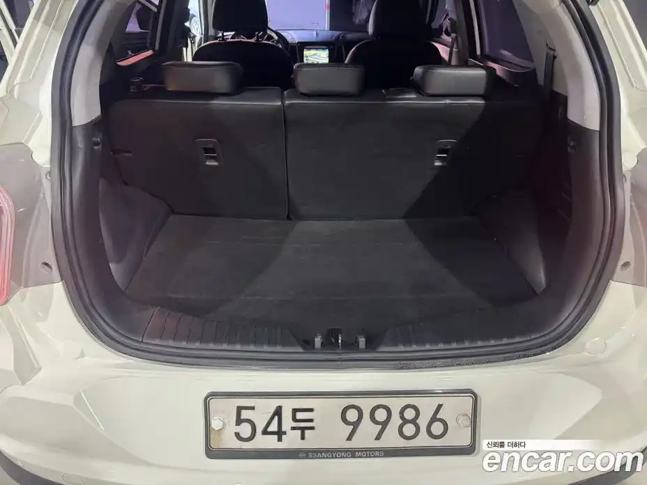 SsangYong TIBOLI 2016 1.6 в Москве № 672604, фото 17