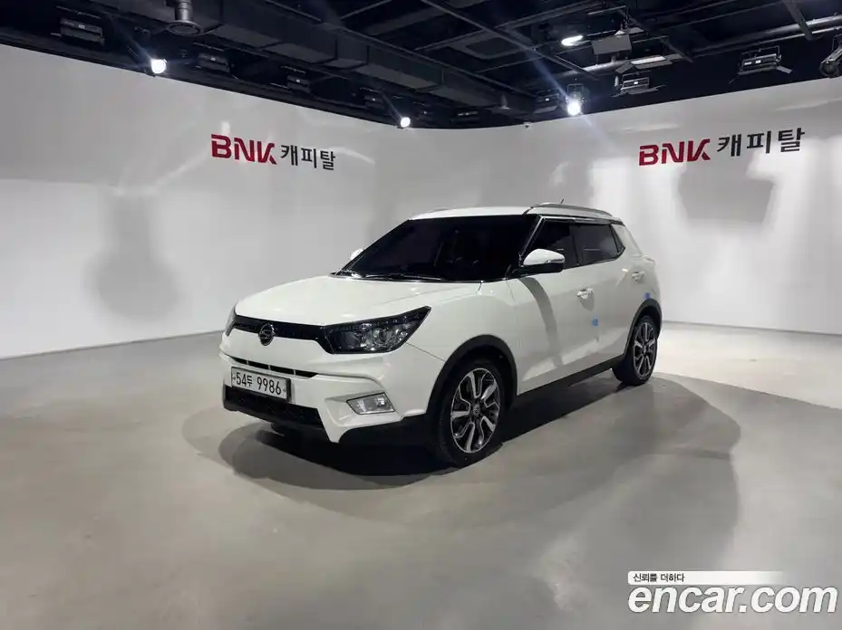 SsangYong TIBOLI 2016 1.6 в Москве № 672604, фото 2