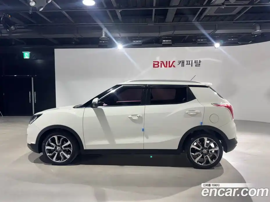 SsangYong TIBOLI 2016 1.6 в Москве № 672604, фото 3