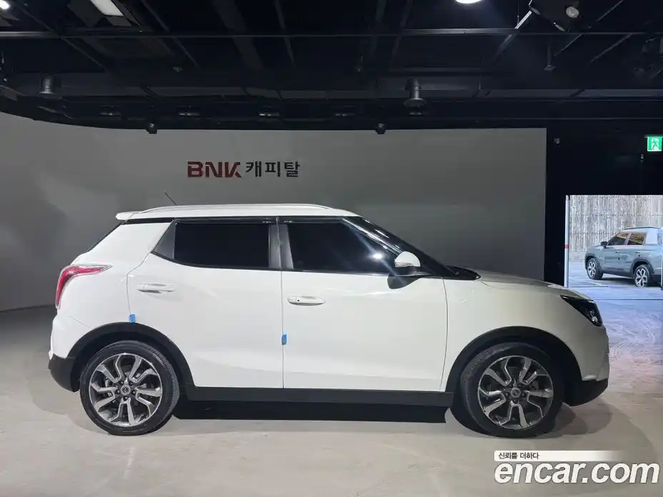 SsangYong TIBOLI 2016 1.6 в Москве № 672604, фото 5