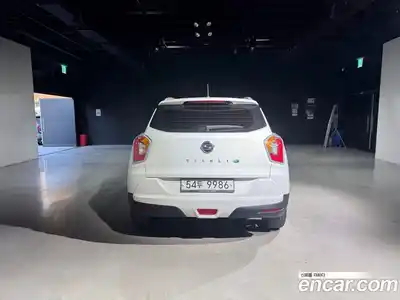 SsangYong TIBOLI 2016 1.6 в Москве № 672604, миниатюра 8