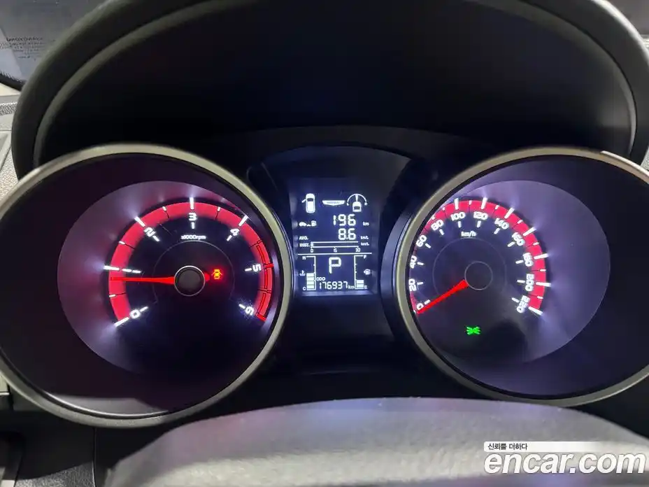 SsangYong TIBOLI 2016 1.6 в Москве № 672604, фото 9