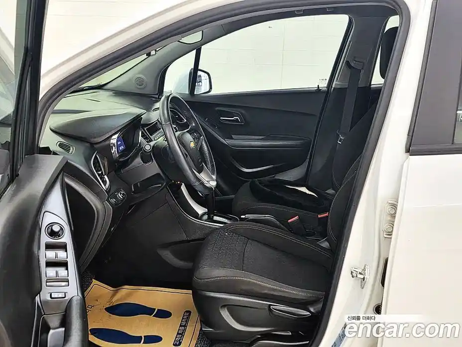 Chevrolet Trax 2017 1.4 Автомат в Москве № 67299, фото 13