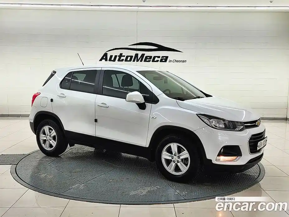 Chevrolet Trax 2017 1.4 Автомат в Москве № 67299, фото 3