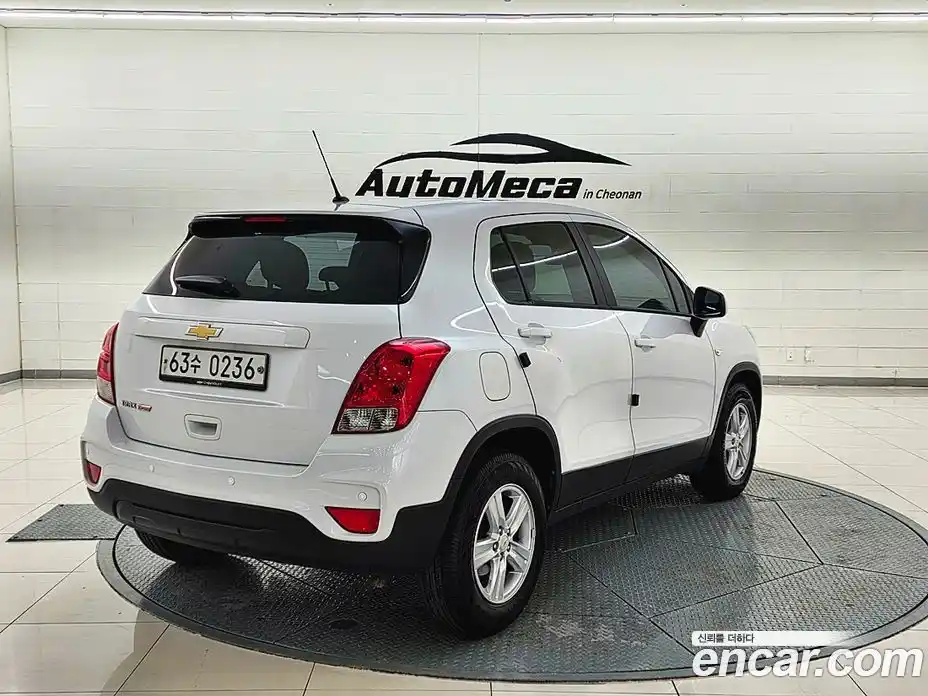 Chevrolet Trax 2017 1.4 Автомат в Москве № 67299, фото 5