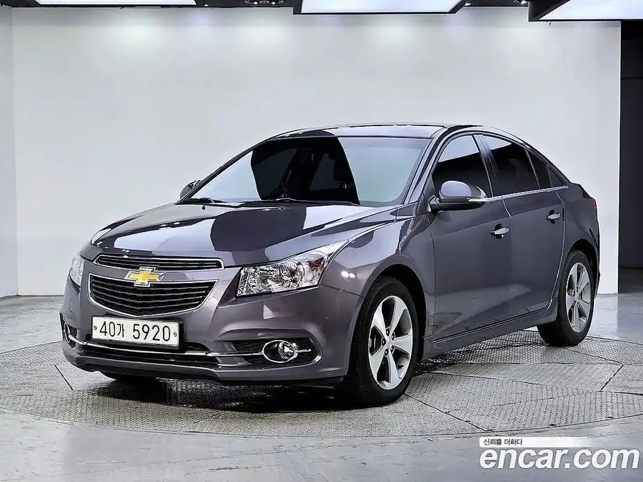 Chevrolet Cruze 2014 1.8 Автомат в Москве № 673356, фото 1