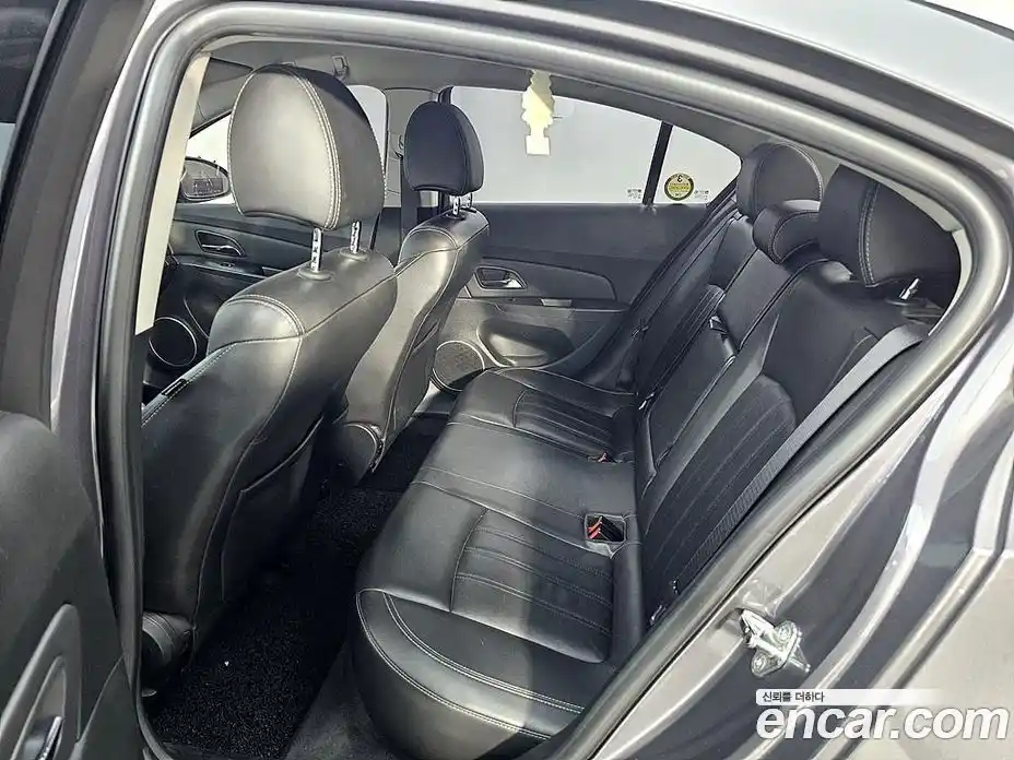 Chevrolet Cruze 2014 1.8 Автомат в Москве № 673356, фото 8