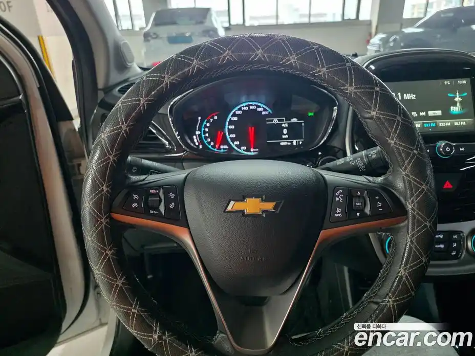 Chevrolet Spark 2016 1.0 Вариатор в Москве № 673647, фото 5
