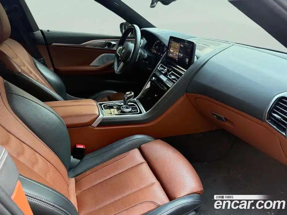 BMW 8-Series 2023 4.4 Автомат в Москве № 674657, фото 14