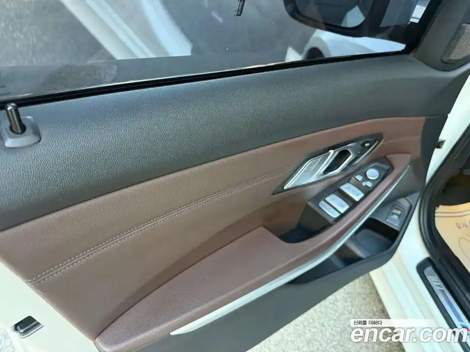 BMW 3-Series 2022 2.0 Автомат в Москве № 675181, фото 16