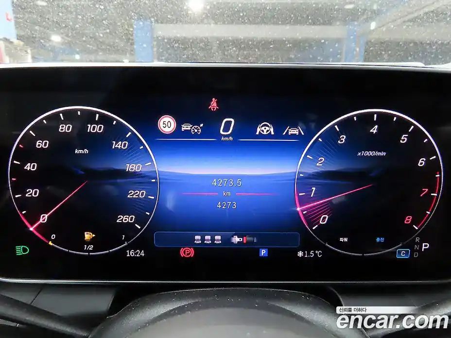 Mercedes-Benz GLC-Class 2025 2.0 Автомат в Москве № 675968, фото 7