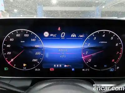 Mercedes-Benz GLC-Class 2025 2.0 Автомат в Москве № 675968, миниатюра 7