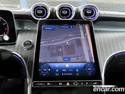 Mercedes-Benz GLC-Class 2025 2.0 Автомат в Москве № 675968, миниатюра 10