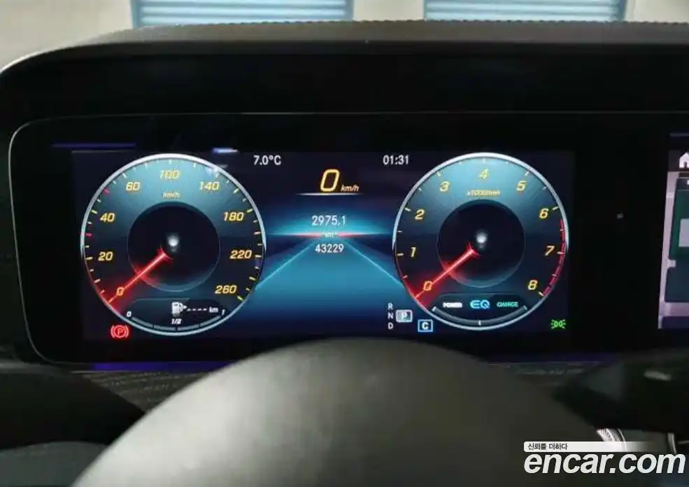 Mercedes-Benz E-Class 2023 2.0 Автомат в Москве № 676589, фото 7