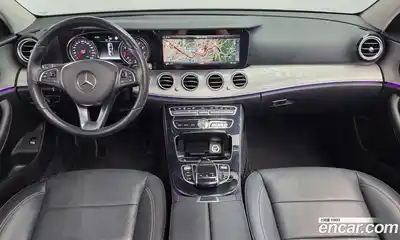 Mercedes-Benz E-Class 2017 2.0 Автомат в Москве № 677796, миниатюра 7