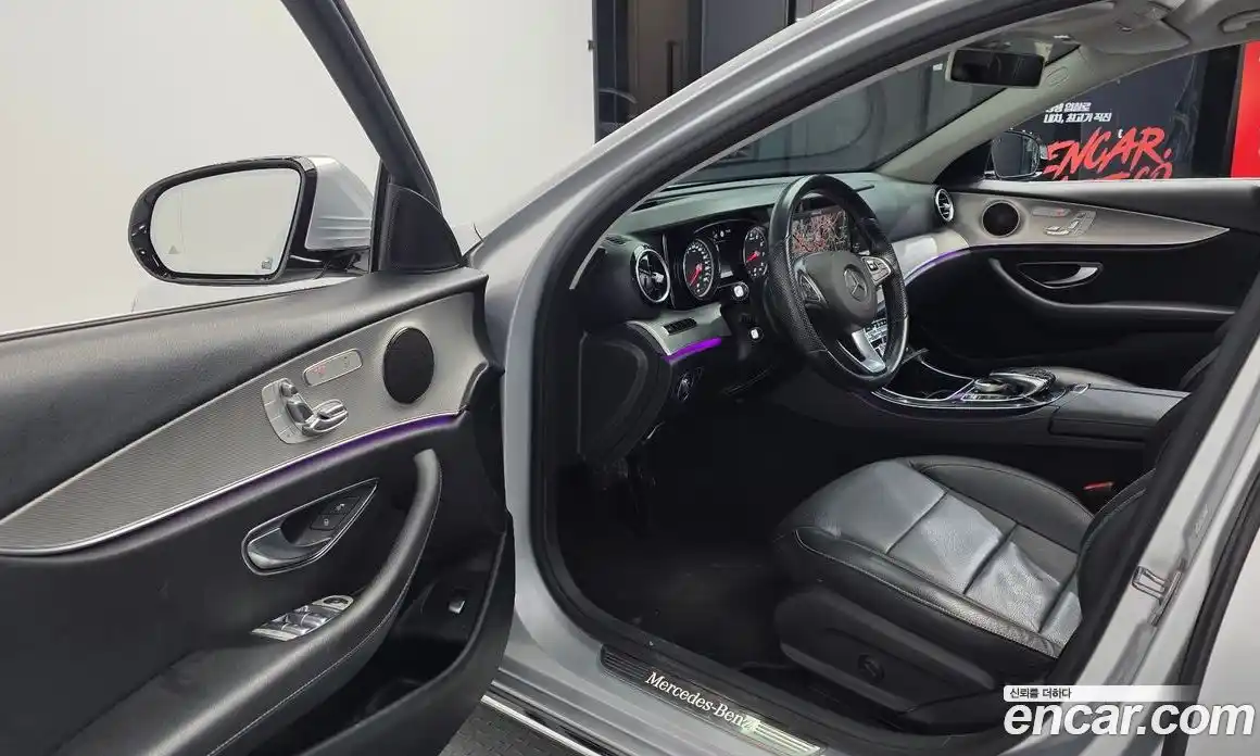 Mercedes-Benz E-Class 2017 2.0 Автомат в Москве № 677796, фото 10