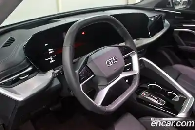 Audi Q5 2025 2.0 Автомат в Москве № 678519, миниатюра 11