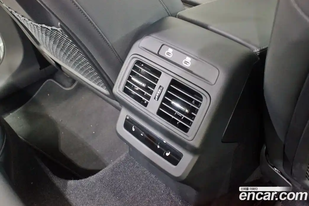 Audi Q5 2025 2.0 Автомат в Москве № 678519, фото 16