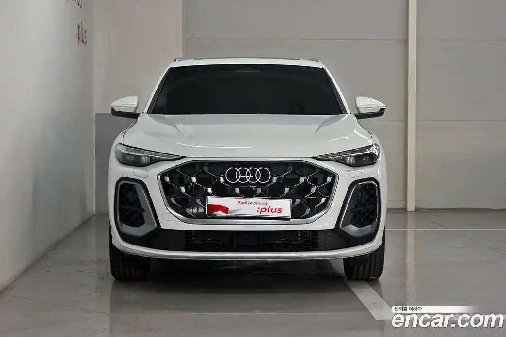 Audi Q5 2025 2.0 Автомат в Москве № 678519, фото 3