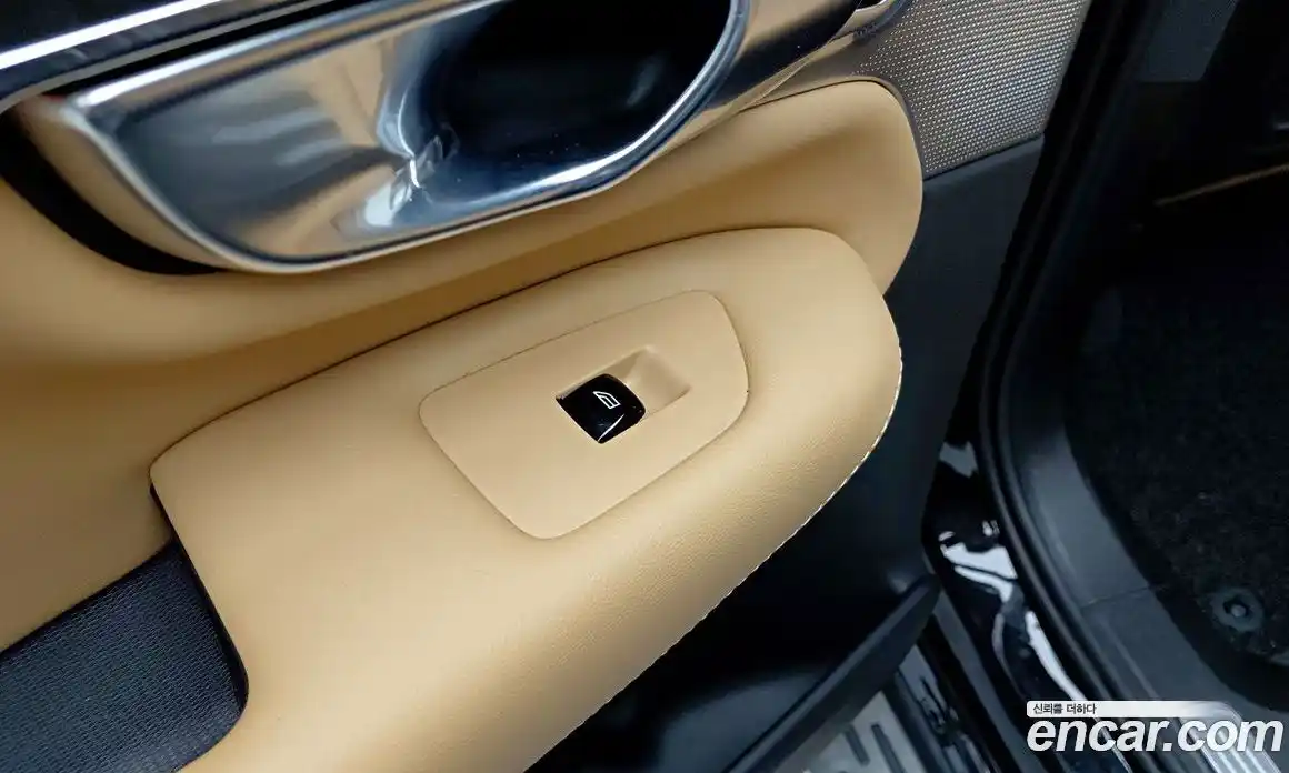 Volvo XC90 2021 2.0 Автомат в Москве № 678927, фото 12