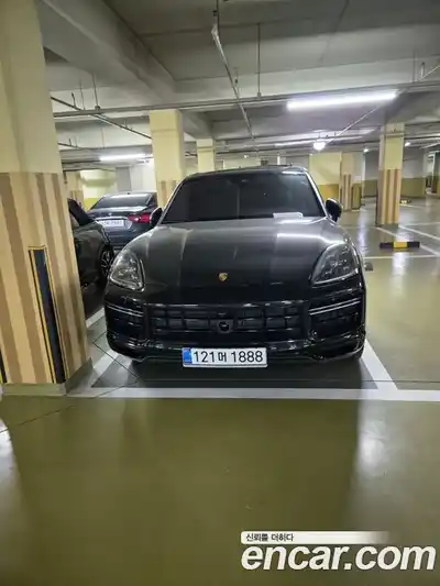 Porsche Cayenne, 2021