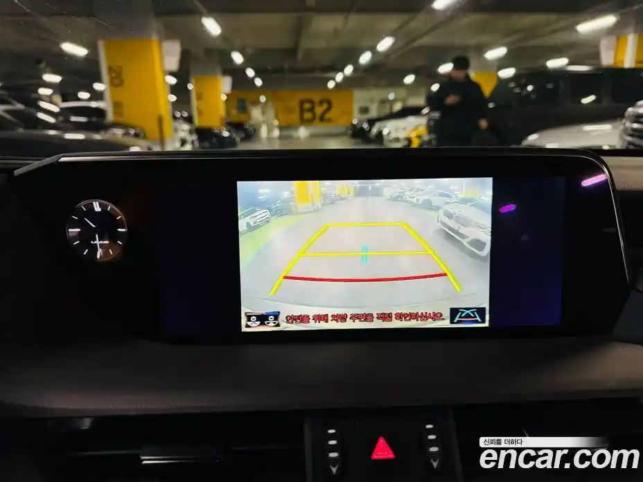 Lexus ES 2021 2.5 Автомат в Москве № 680372, фото 15