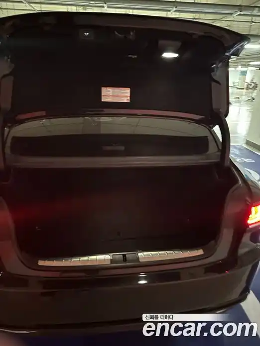 Lexus LS 2018 3.4 Автомат в Москве № 680384, фото 12