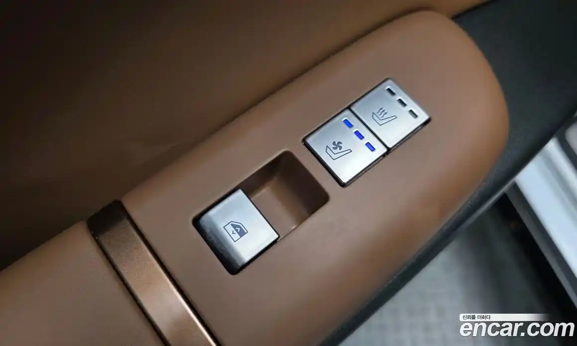 Hyundai Grandeur 2023 2.5 Автомат в Москве № 7220, фото 18