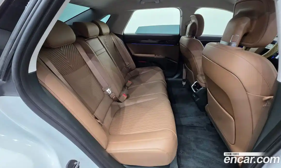 Hyundai Grandeur 2023 2.5 Автомат в Москве № 7220, фото 19