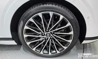 Hyundai Grandeur 2023 2.5 Автомат в Москве № 7220, миниатюра 5