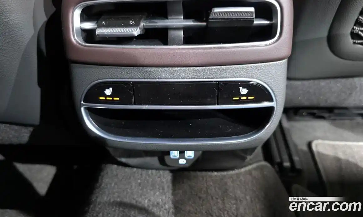 Genesis GV70 2023 2.5 Автомат в Москве № 84713, фото 19