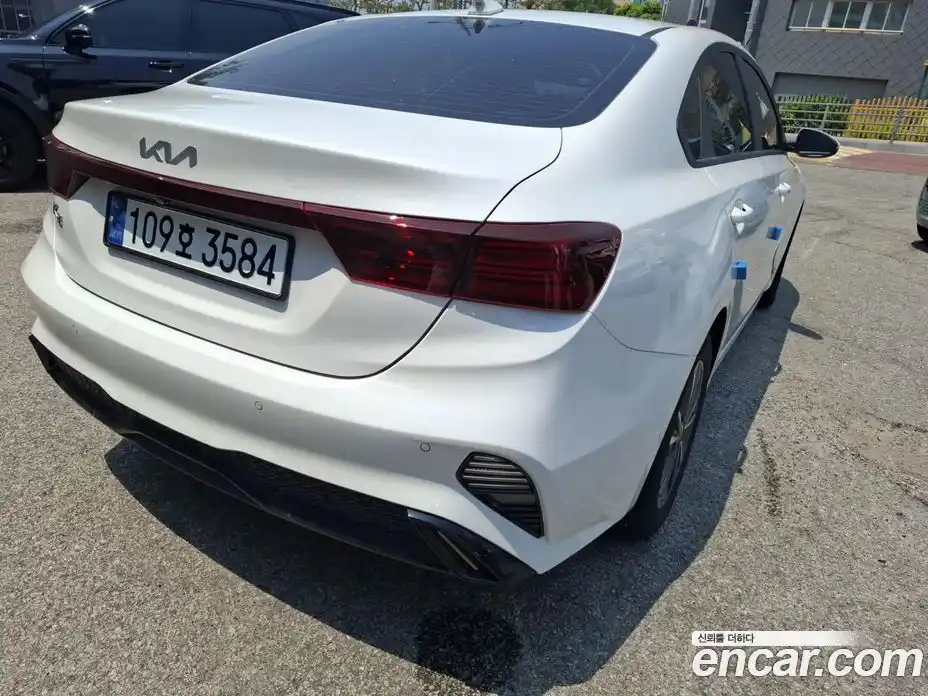 Kia K3 2024 1.6 Автомат в Москве № 131890, фото 4