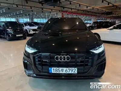 Audi Q8 2022 3.0 Автомат в Москве № 196075, миниатюра 2