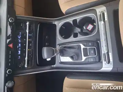 Kia Canival 2023 3.5 Автомат в Москве № 10068, миниатюра 9