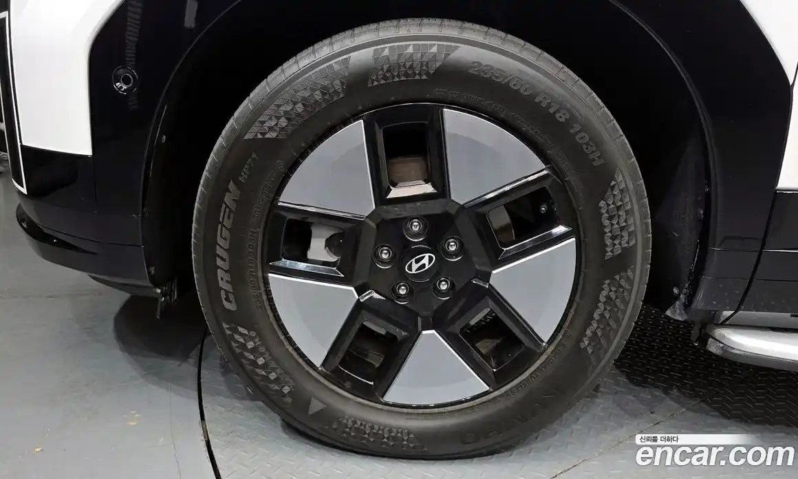 Hyundai Santa Fe 2024 1.6 Автомат в Москве № 124390, фото 5