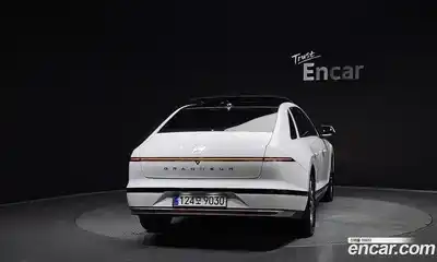 Hyundai Grandeur 2023 2.5 Автомат в Москве № 126176, миниатюра 4