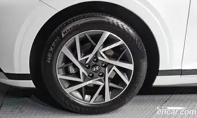 Hyundai Grandeur 2023 2.5 Автомат в Москве № 126176, миниатюра 5